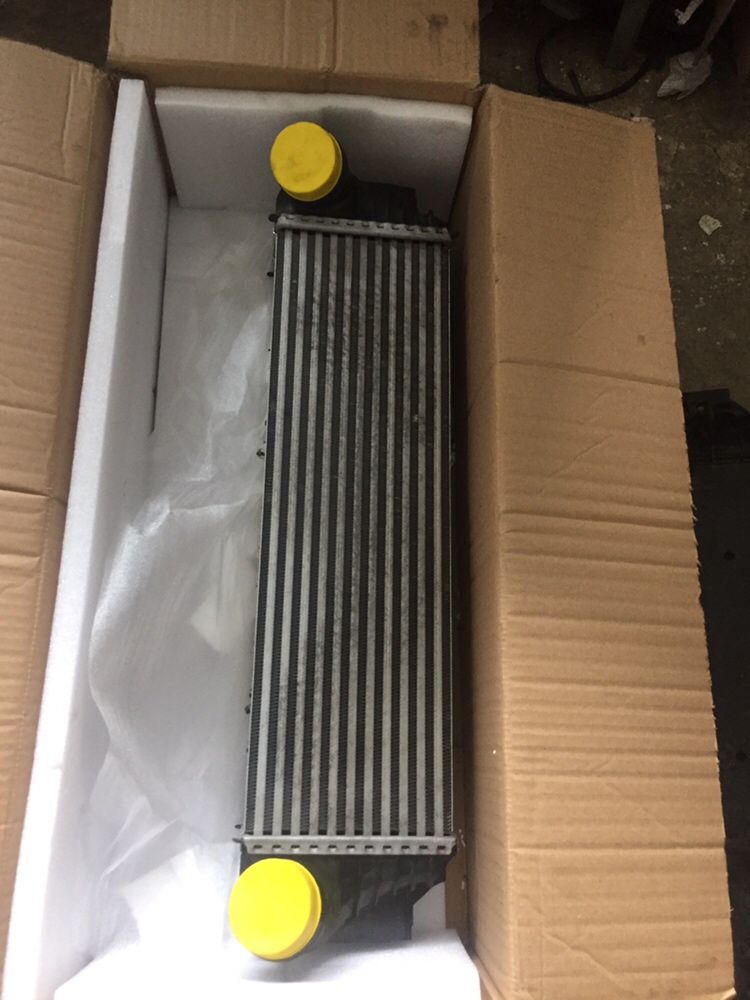 intercooler bmw F10, F07, F06, F01 cod:7605664