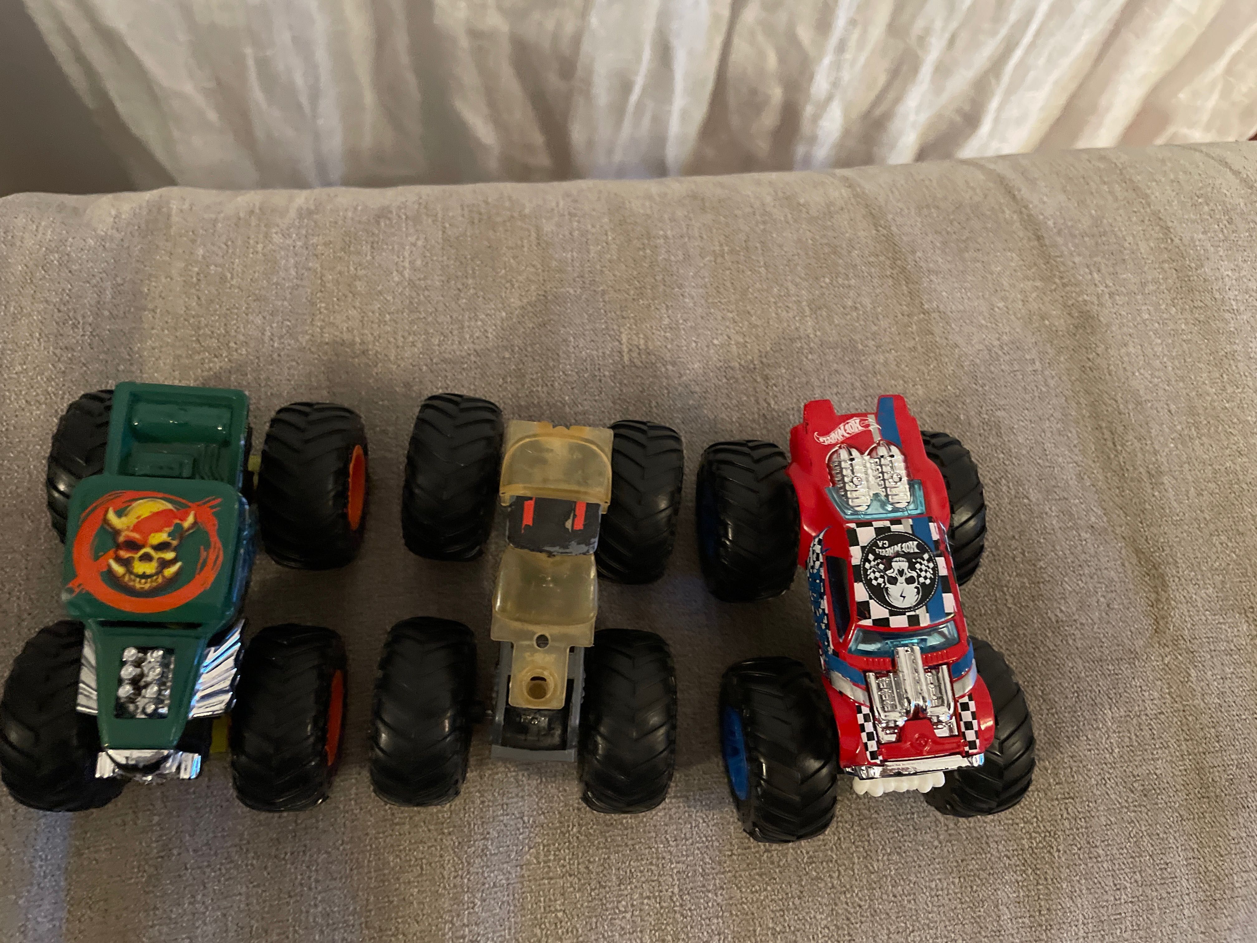 Monster Truck Hot Wheels