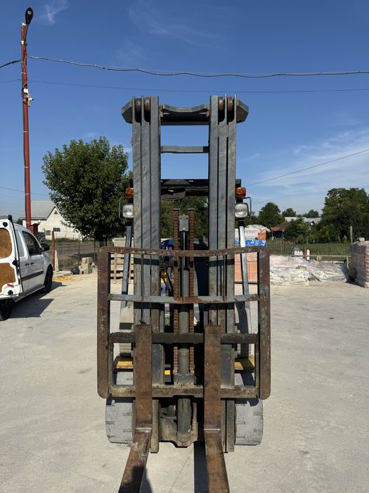 Stivuitor Komatsu FG25 Benzina+GPL