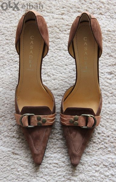 Елегантни обувки Casadei - естествена кожа