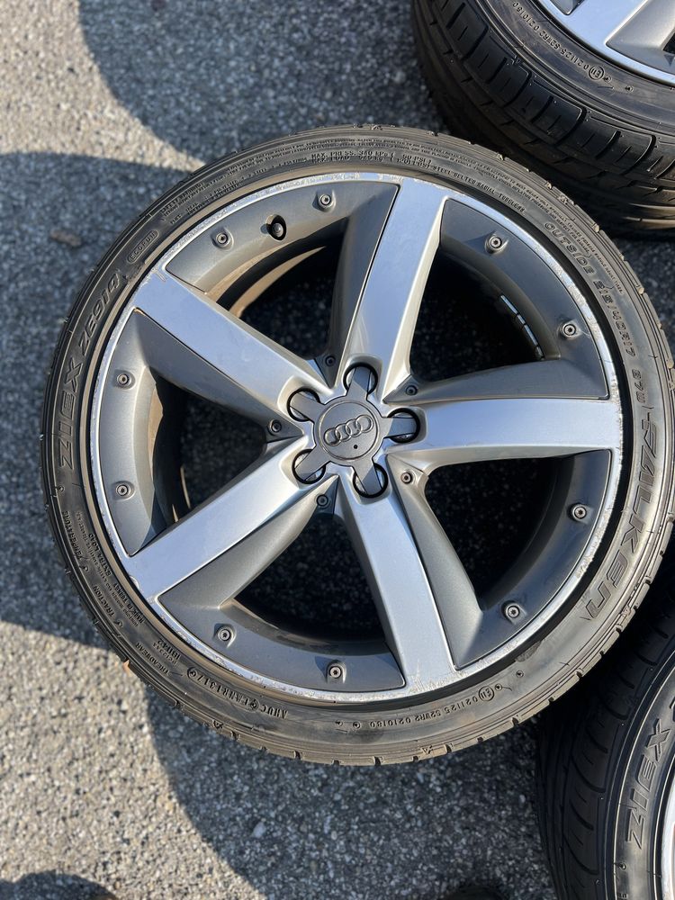 Джанти с летни гуми 17” за Audi. 9мм грайфер !