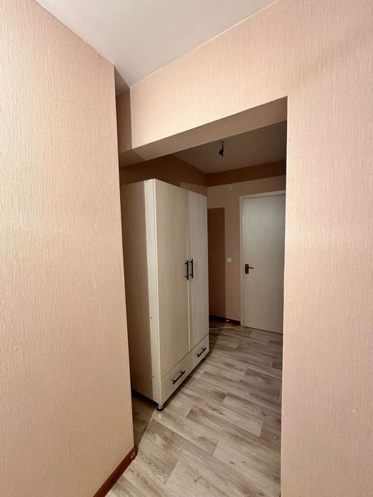 Новый шкаф 1,5м высота, ширина 1м