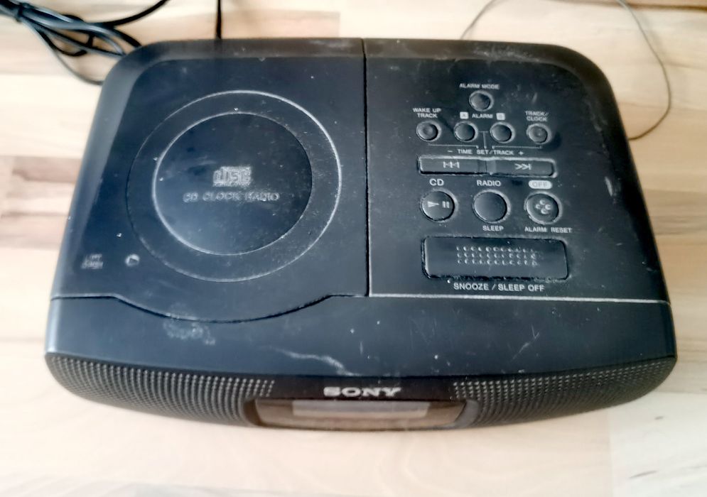 Radio CD player Sony ICF-CD820