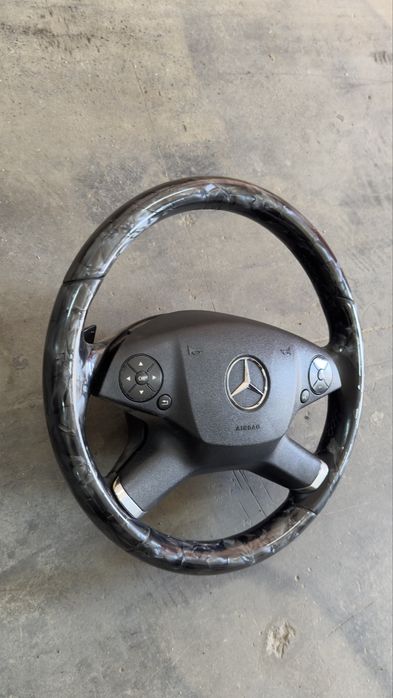 Mercedes W212 волан