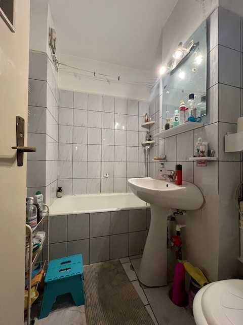 4 camere de inchiriat