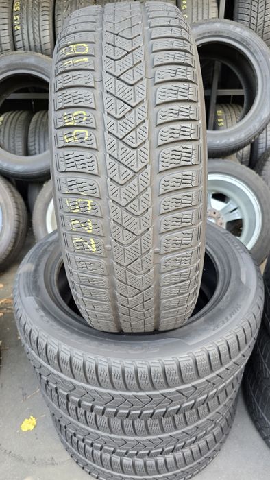 4 anvelope iarnă Pirelli 225/55/18 dot 2023