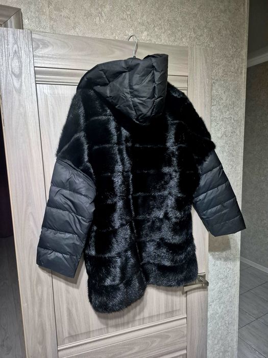 Прдам ноковую куртку