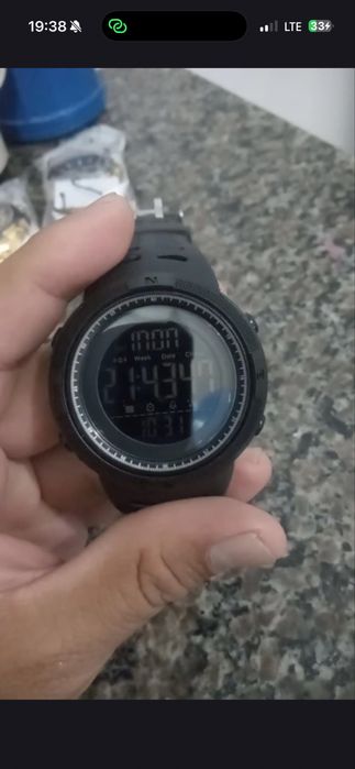 Водонепроницаемые спортивные часы