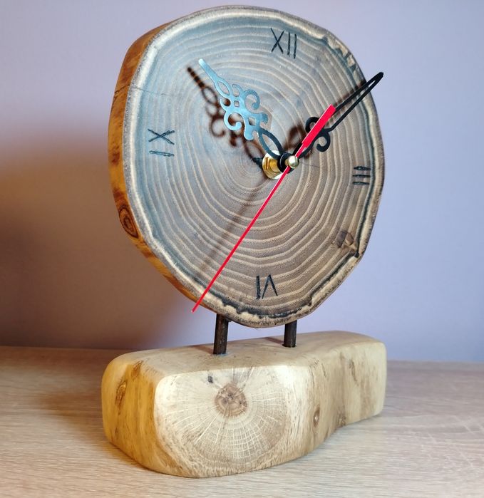 Ръчно изработен часовник