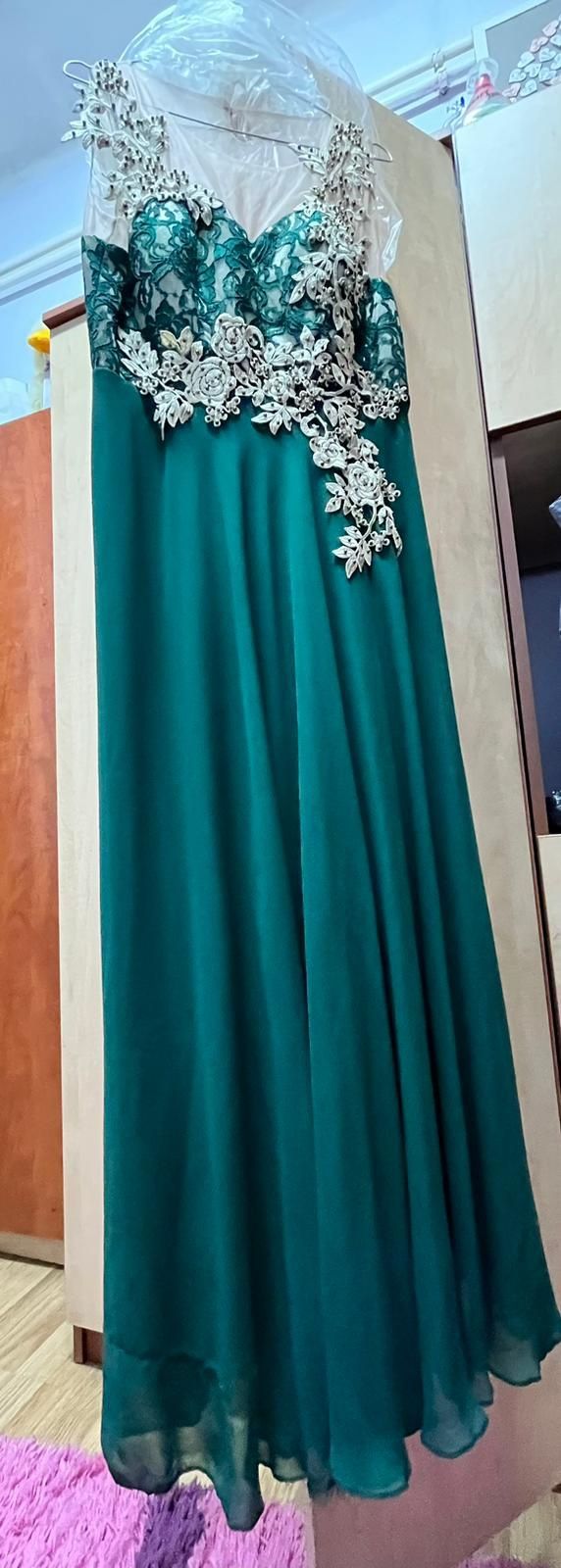 Haine dama , Rochie
