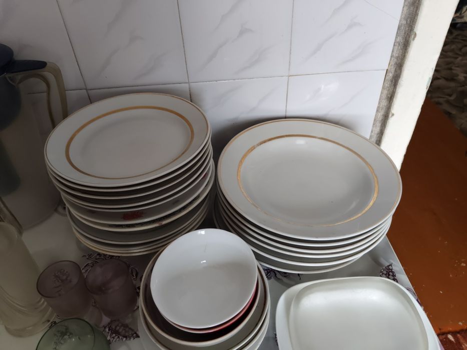 Продам разную посуду цена договорная