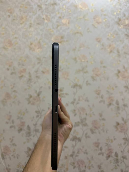 Продаётся планшет Redmi pad SE