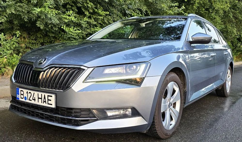Skoda Superb Skoda Superb 2019 2.0 tdi 150 CP, cutie automata DSG, Xenon, ACC, Lane
