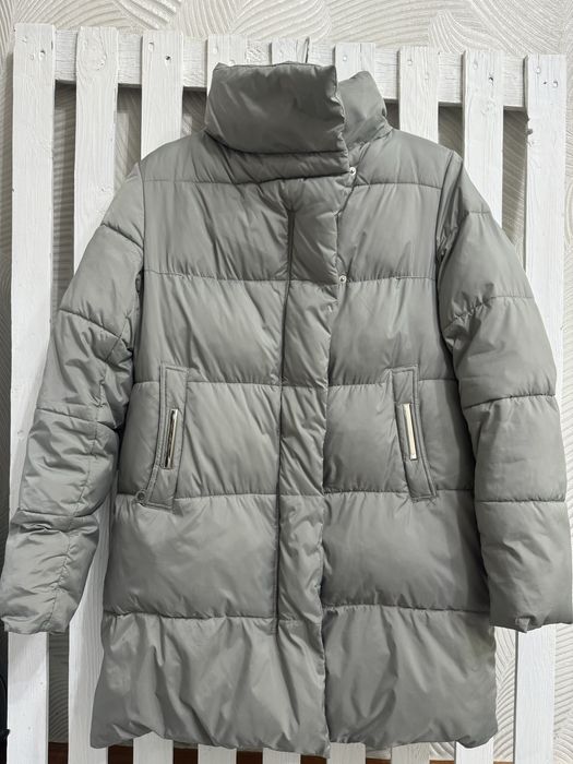 Пуховик 42 рр отличное состояние