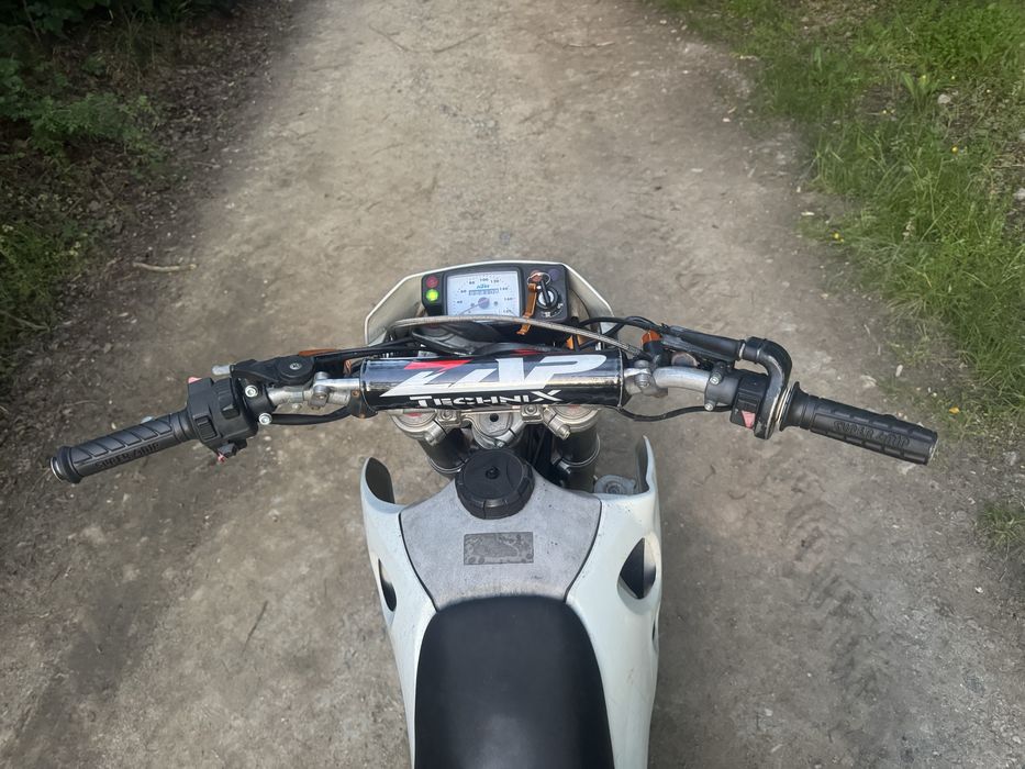 KTM LC4 350 cm enduro, cross, de teren, puternica, pornire usoara