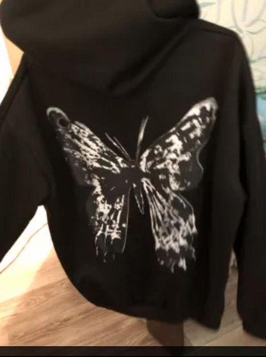 Птодавам дамски суичър