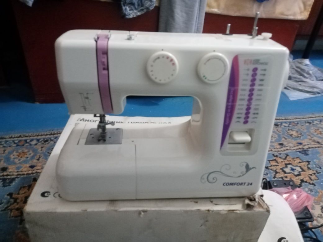Продам швейную машину comfort 24
