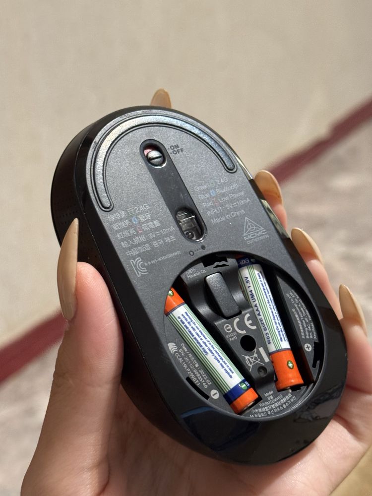 Мышь Xiaomi Mi Dual Mode Wireless Mouse Silent Edition черный