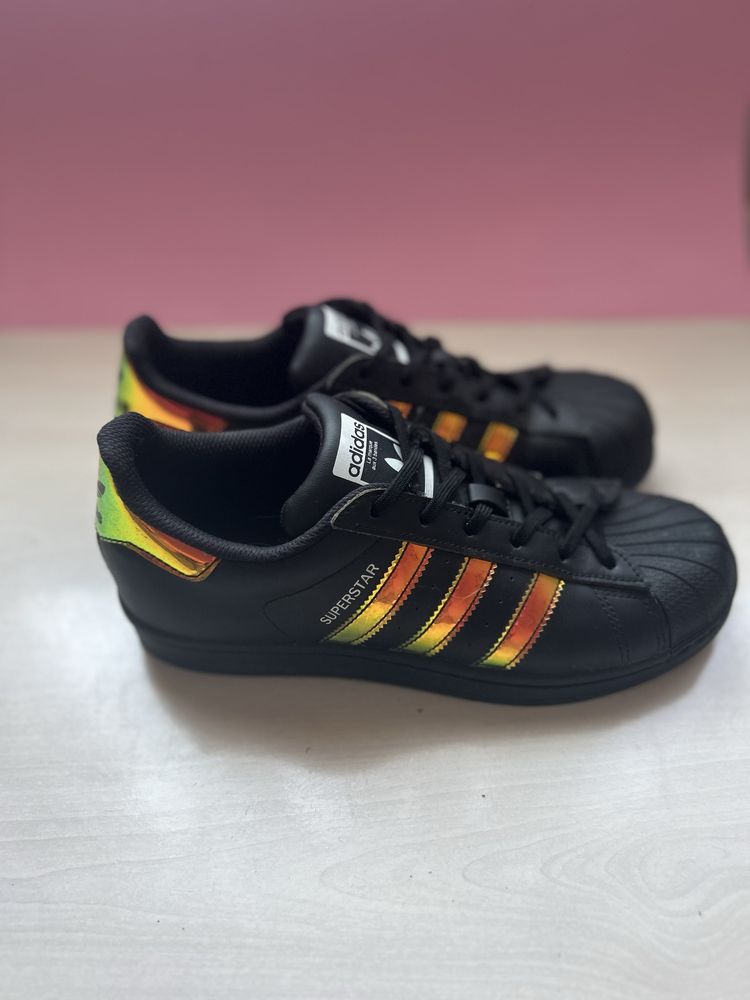 Оригинални маратонки Adidas
