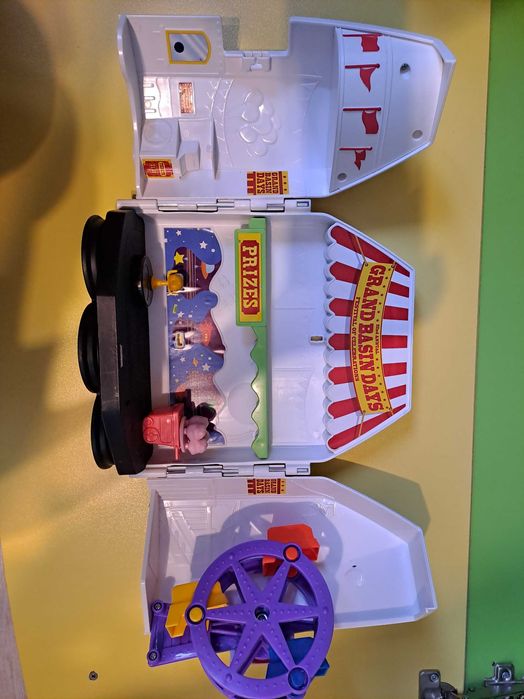 Космически кораб Играта на играчките