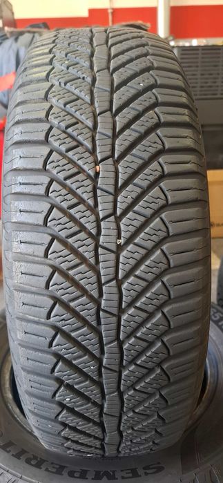 2бр. 195/65/15 Semperit 6.8mm грайфер, дот 22г. Безплатен монтаж