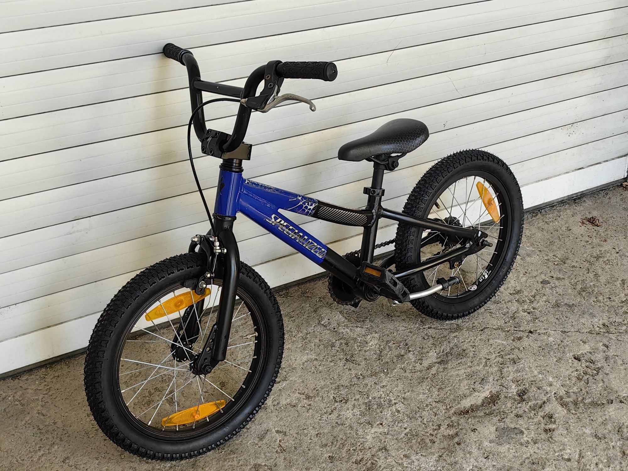 Алуминиев детски велосипед 16 цола Specialized Hotrock