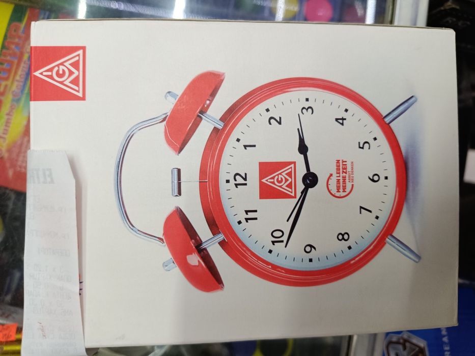 Немски будилник със звънец