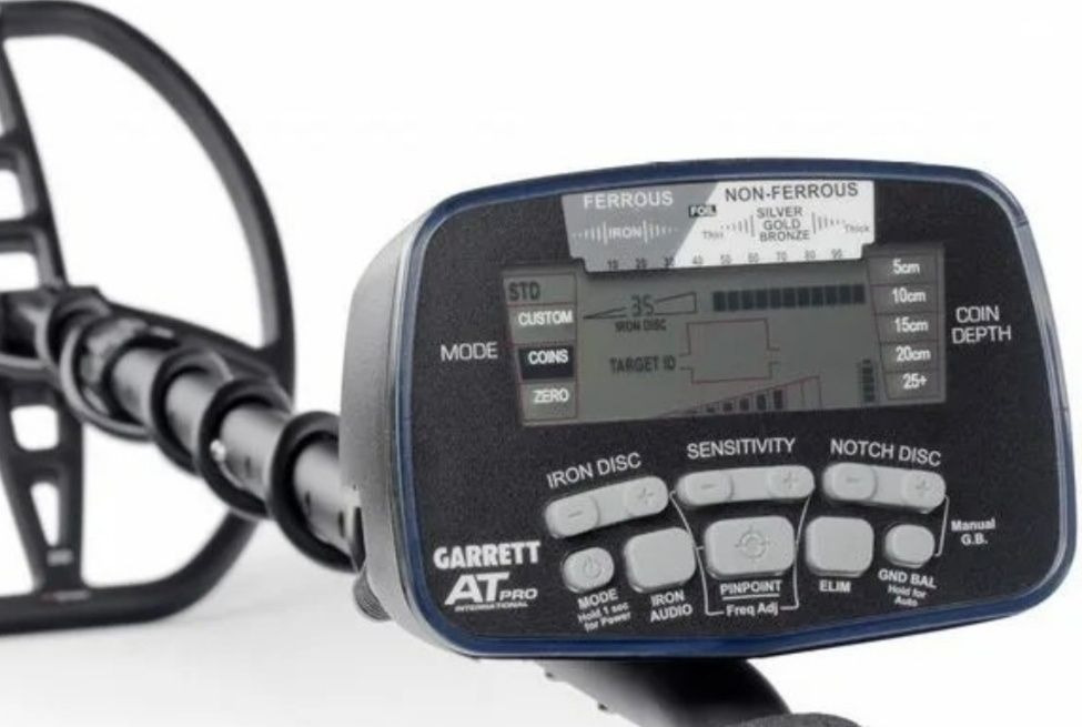 Продам металлоискатель Garrett AT Pro.