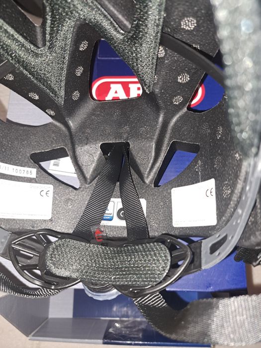 Casca bicicleta Abus Aduro 2.0 gri in cutie