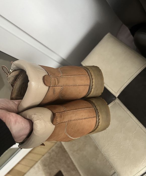 Ghete tip bocanci Stradivarius in stare buna marimea 39 din piele nat