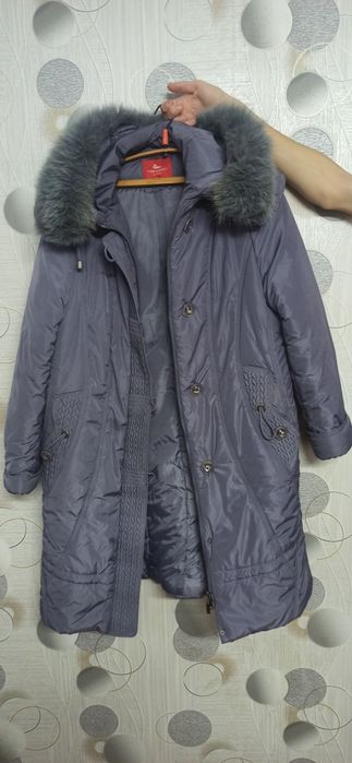 Продам полупальто зимнее,женское ,халофайбер,б/у