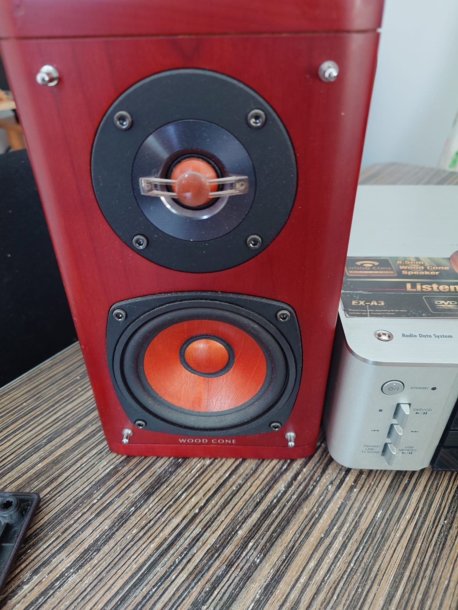 Bijuterie .audio jvc woofer cone