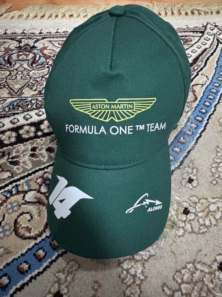 Кепка Aston Martin