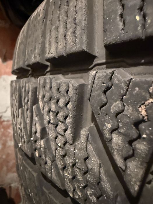 Зимни гуми KUMHO  255/55/19