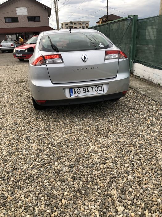 Vând Renault Laguna 3