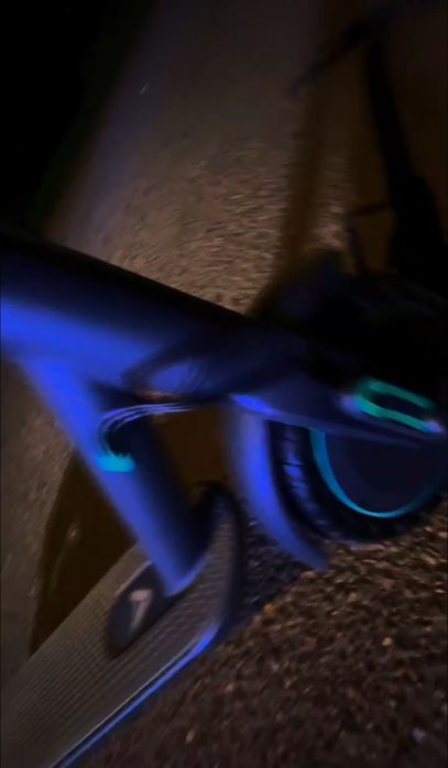 Vând trotinetă electrică noună