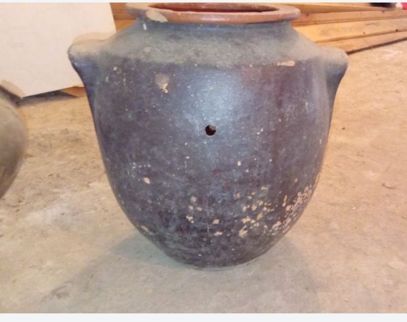 Грънци различни видове. Автентични, старинни. Цени от 10лв.