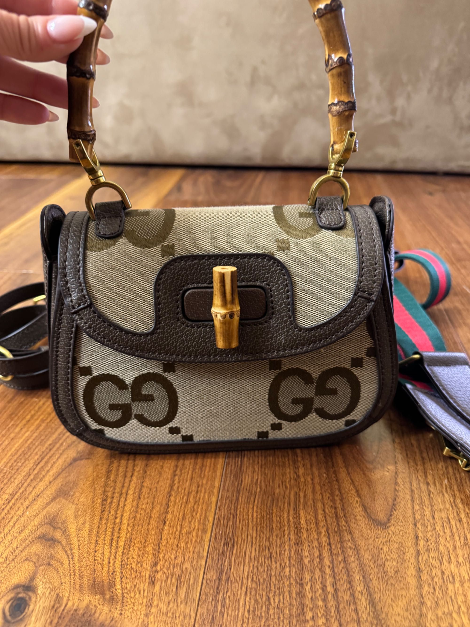 Чанта Gucci чисто нова идеална за подарък.