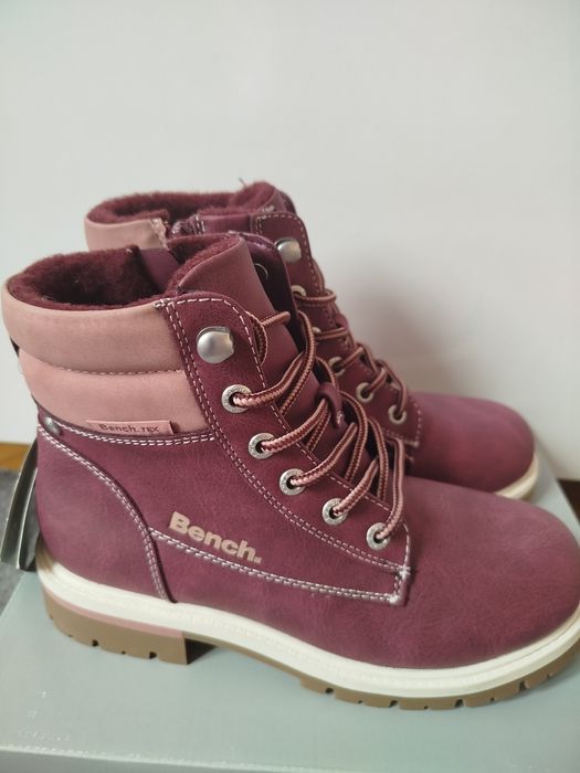 Нови с етикет! Боти Bench