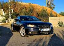 Audi A4 Audi A4 B8 2.0 TDI S-Line 2010