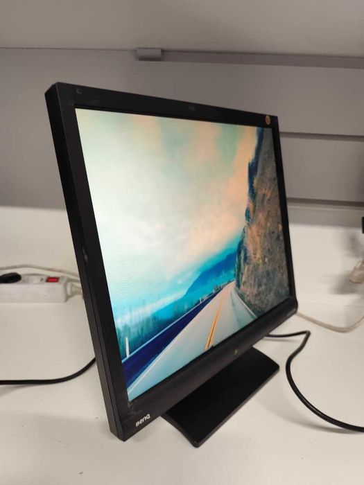 Монитор BenQ в отличном состояние