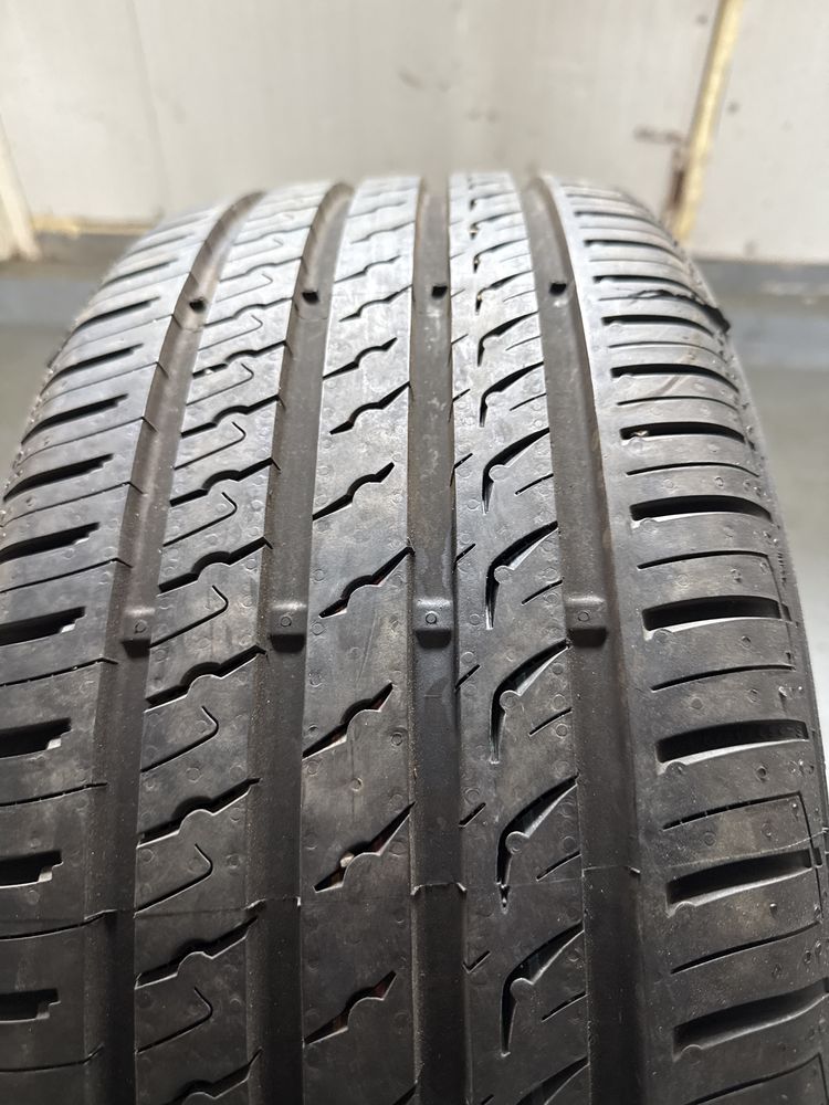 Anvelope de vara 225 40 r19y XL