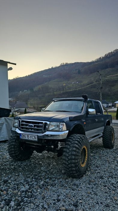 Ford Ranger M57 3.0d 218hp 
Vân