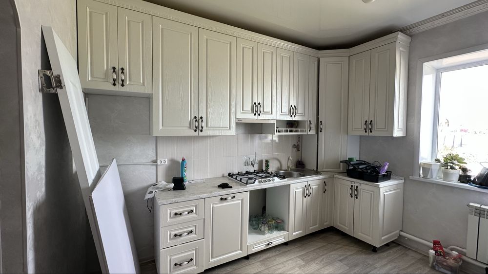 Продам кухонный гарнитур