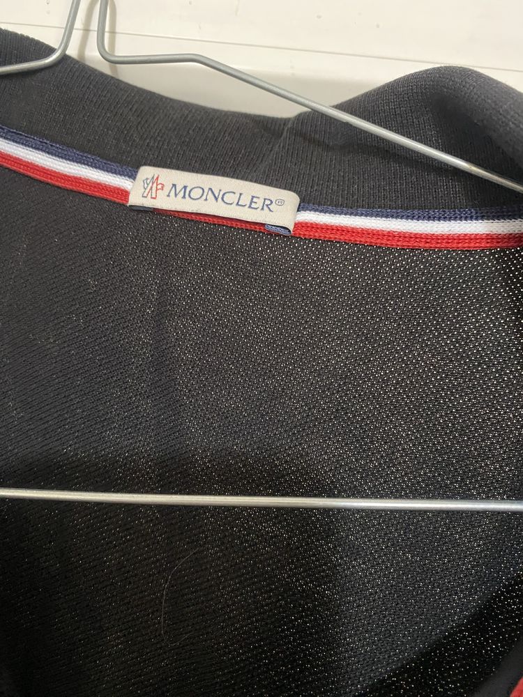 Tricou Moncler marimea XL