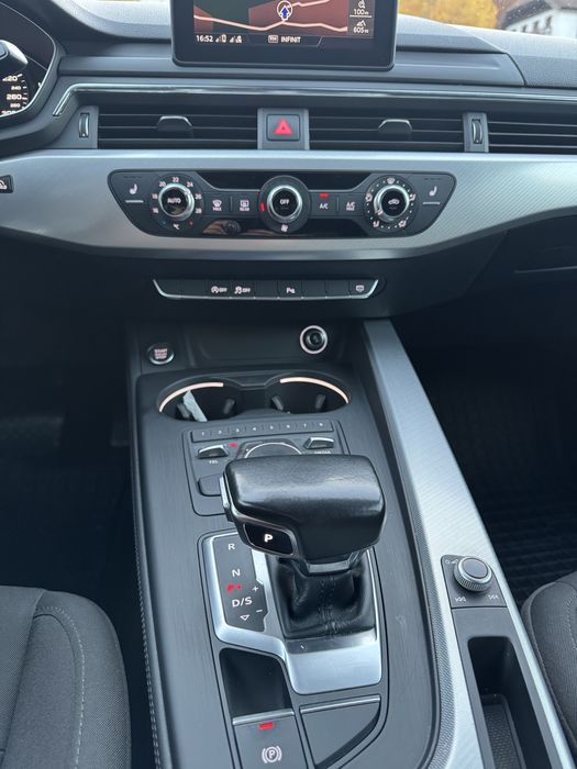 Vand Audi A4 An 2018