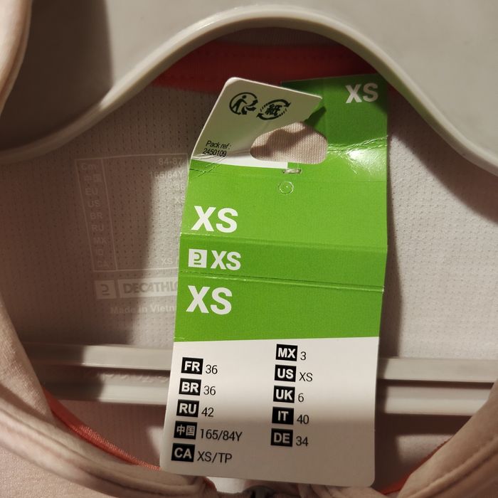 Ново дамско горнище Декатлон 36 / S