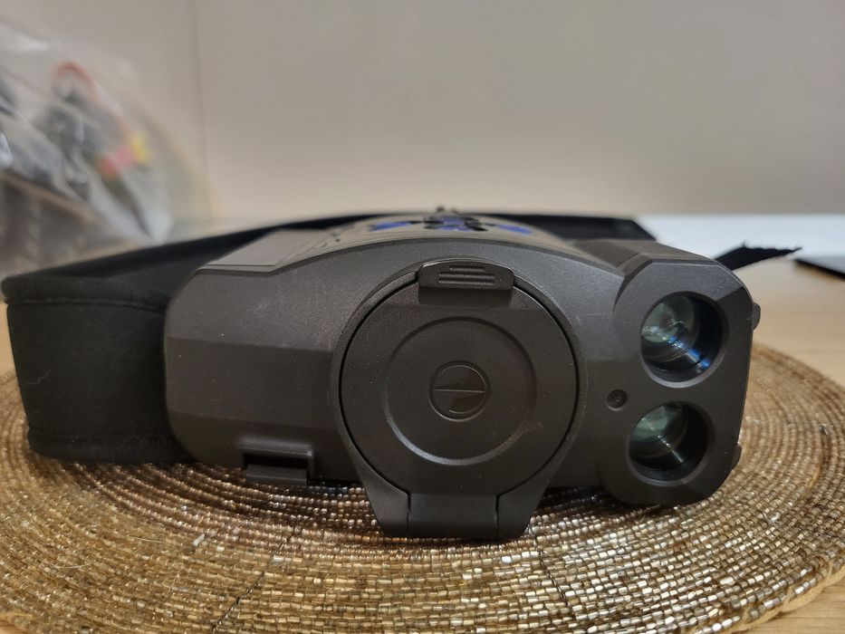 Pulsar Accolade xp50 2 LRF PRO - binoclu camera termoviziune