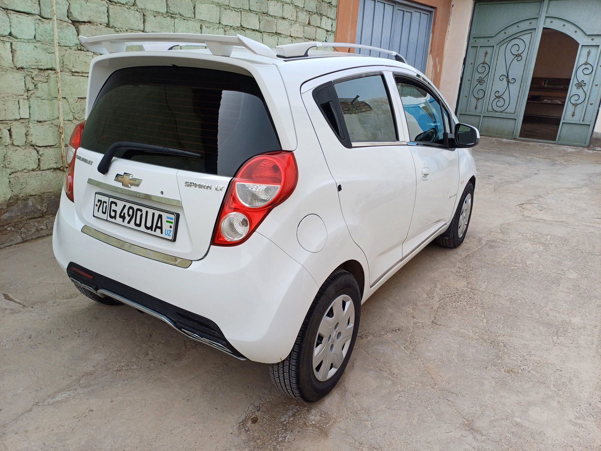 Chevrolet Spark sotiladi