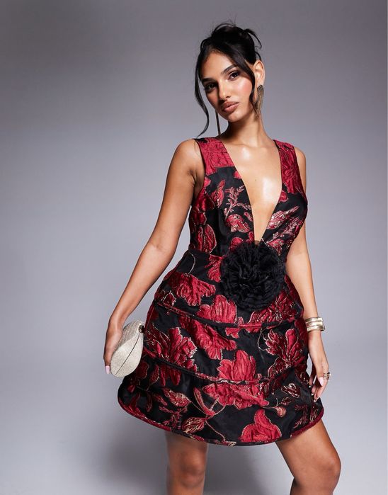 ASOS Luxe официална рокля